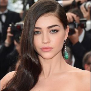 Meet your Posher, Roksana